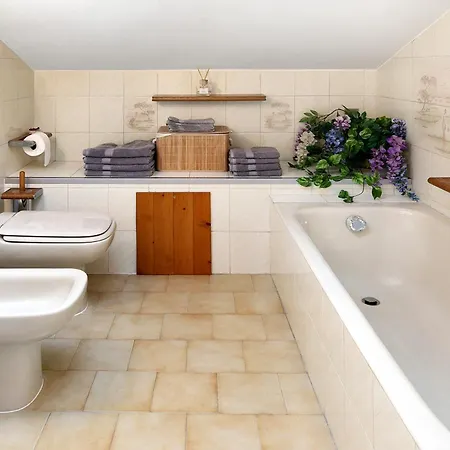 Lägenhet Dal Castelin