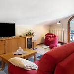 Dal Castelin Apartment *